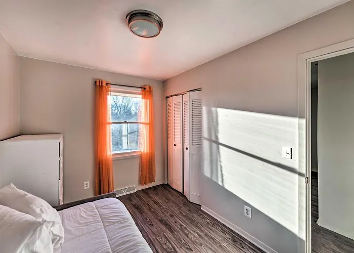 Family-friendly W/ Private Yard!